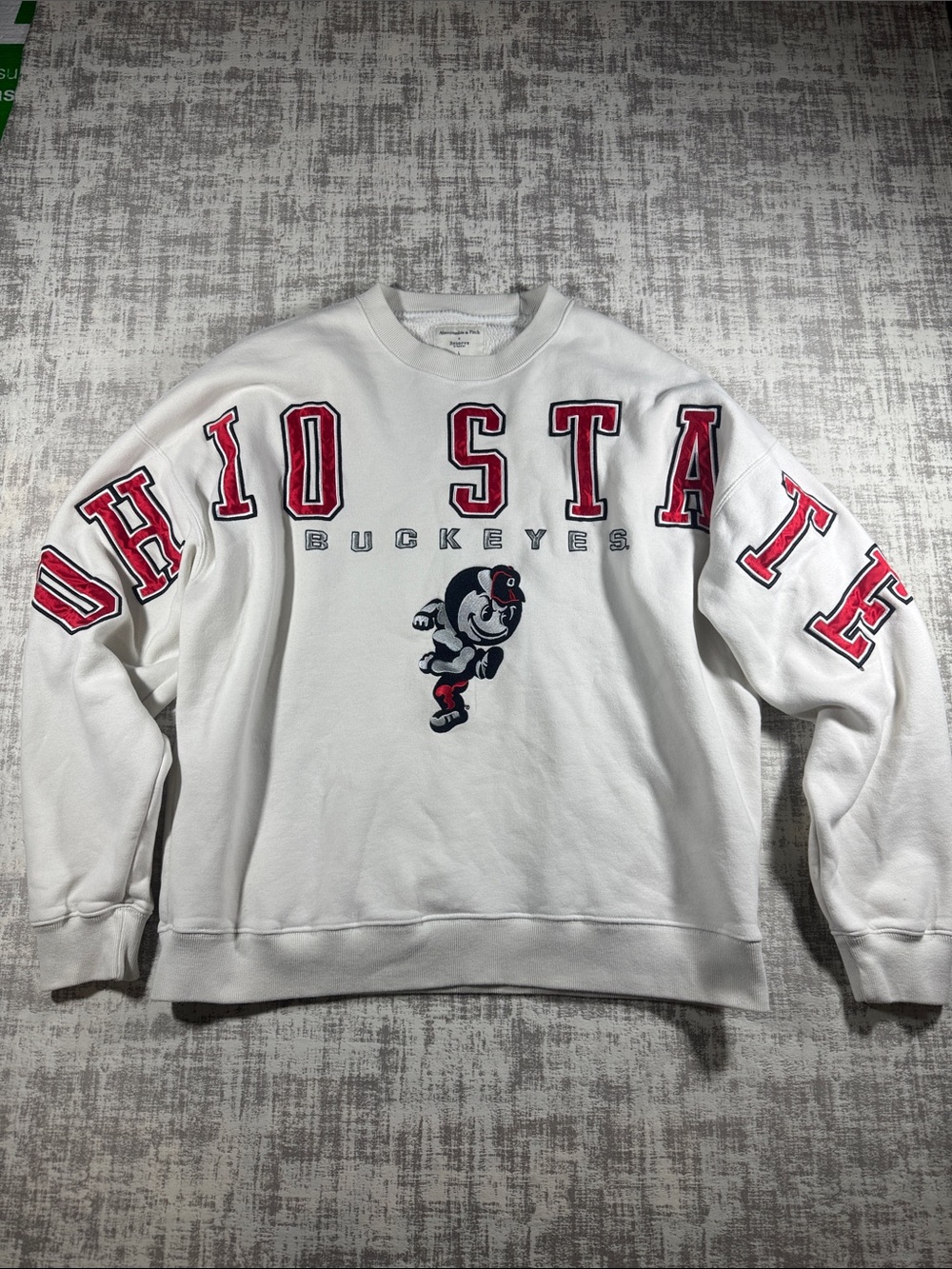 Abercrombie & fitch Ohio State Buckeyes  Sweatshirt 26.5X27.5 size L Mens/Unisex